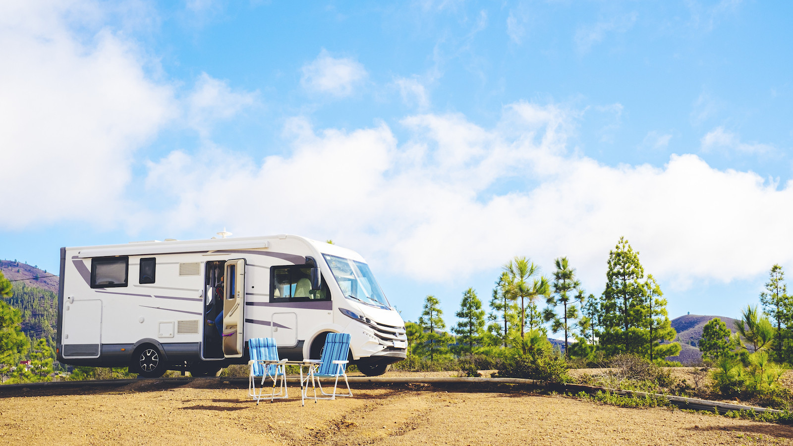 https://erioninsurance.com/blog/article/insuring-travel-trailer-rv
